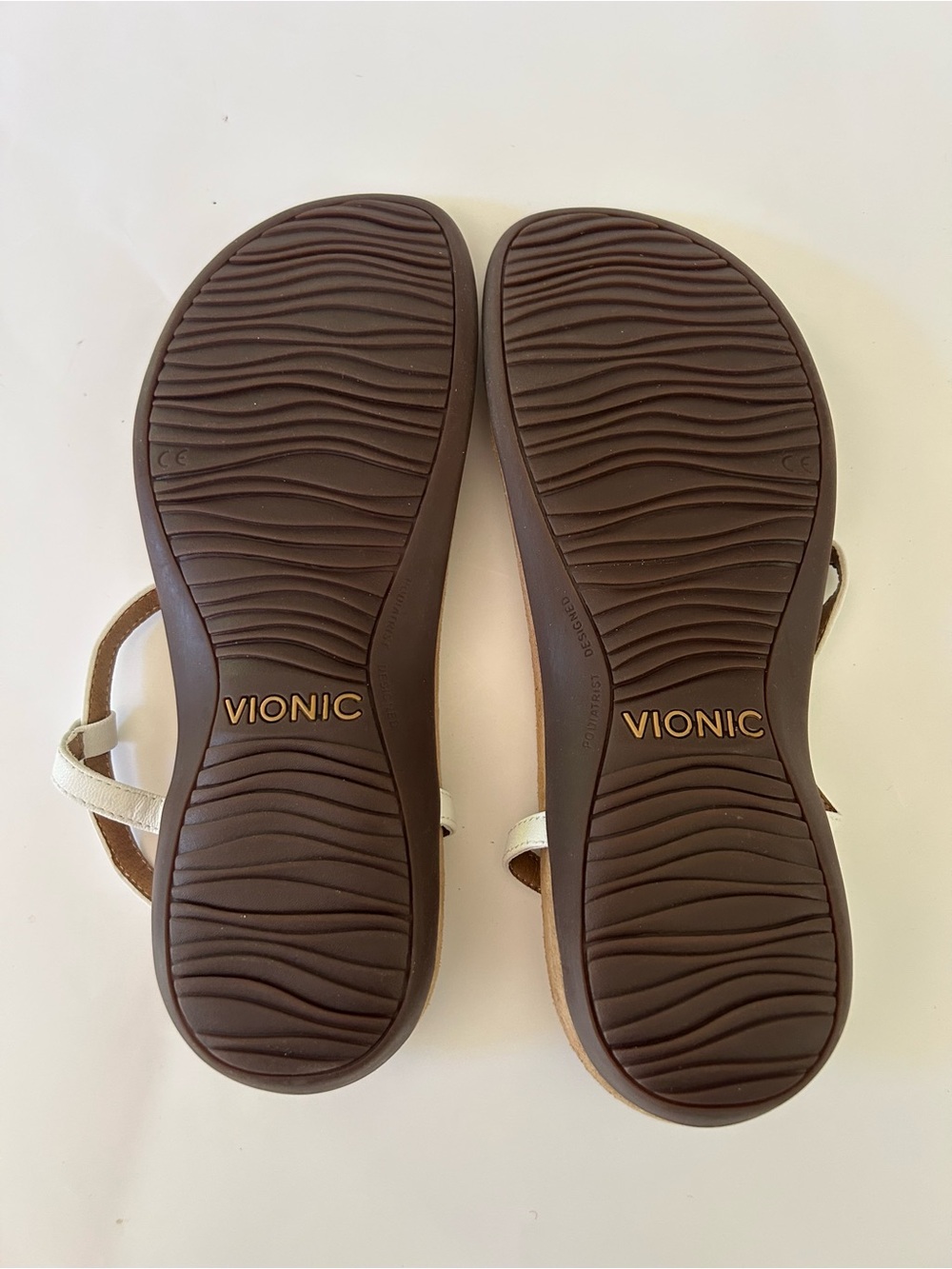 NEW White Women's T-Strap leather Sandals with Gold Accent - Picture 12 of 14